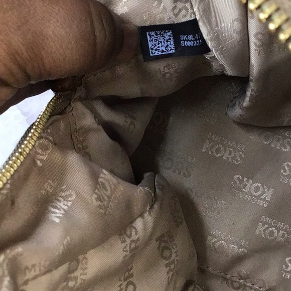 Michael Kors Signature Jacquard Satchel Bag - Picture 10 of 11